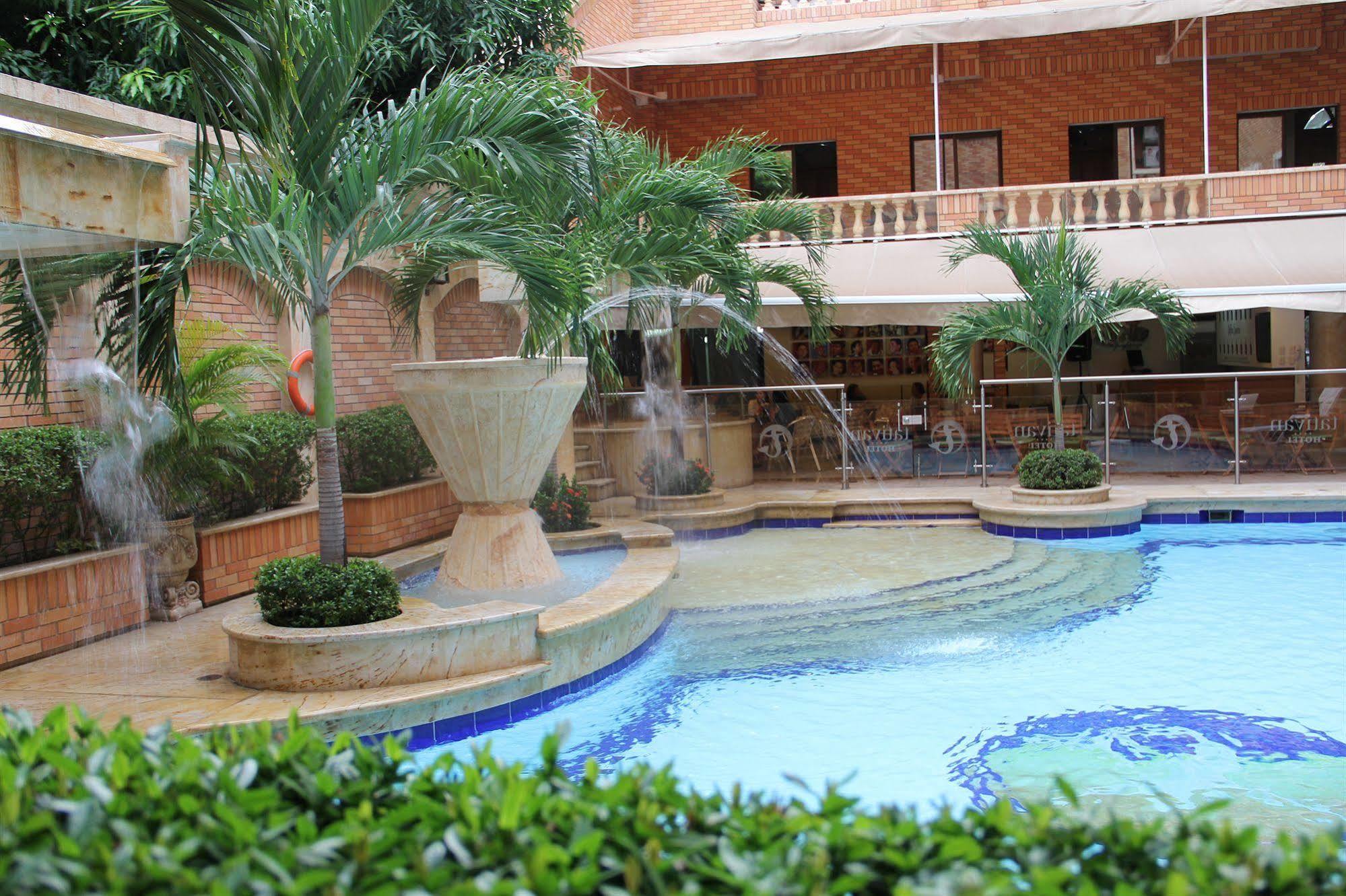 Hotel Tativan Βαγιεντουπάρ Εξωτερικό φωτογραφία